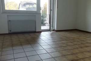 Grün aber zentrumsnah: Schöne Wohnung mit Balkon im Zweifamilienhaus – Die vollständige Adresse der Immobilie erhältst du vom Anbieter., 51107 Rath/Heumar, Köln – Vorschaubild 3