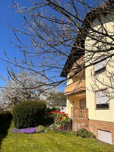 Freistehendes 2-Familienhaus mit zusätzl. ausgebauter Dachgeschosswohnung, Garten u. Garage