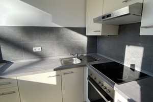 **möblierte 1 Zimmer Wohnung**Küche mit EBK**Balkon**Duschbad**Keller** – Demblerstr. 20, 81549 München – Vorschaubild 3