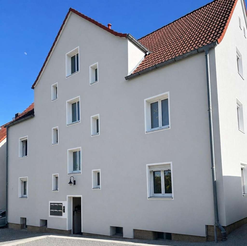 Immobilie in Heinersreuth - TOP vermietet - Schönes Mehrfamilienhaus mit sechs Einheiten - Bild 0