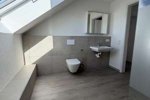 Neubau-Loft 3-Zimmer-Wohnung mit Loggia in sehr ruhigem Wohnviertel nahe des Naturschutzgebietes – 52531 Übach-Palenberg – Vorschaubild 6