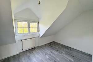 Reihenmittelhaus in ruhiger und beliebter Wohnlage
in Wiesbaden - Heidestock – Die vollständige Adresse der Immobilie erhältst du vom Anbieter., 65191 Sonnenberg, Wiesbaden – Vorschaubild 8