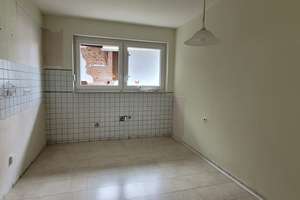 Wohnhaus mit schönen Innenhof und Nebengebäuden – Die vollständige Adresse der Immobilie erhältst du vom Anbieter., 61381 Friedrichsdorf – Vorschaubild 8
