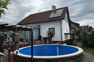 Gemütliches Einfamilienhaus mit 6 Zimmern, Keller , Pool und Wintergarten – Fritz-Kühn-Straße 77, 12526 Bohnsdorf, Berlin – Vorschaubild 4