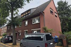 Mehrfamilienhaus als Kapitalanlage mit Eigennutzungspotenzial – 4,5-Zimmer-Wohnung mit Privatgarten. – Bayernstr. 15, 46149 Schwarze Heide, Oberhausen – Vorschaubild 2