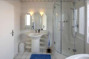 Möbliert: Individuelle, hochwertige 4-Zimmer Wohnung  – 81375 Neuhadern, München – Vorschaubild 12