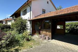 Doppelhaushälfte in Siedlungslage – mit Garten, Carport und Bergblick – Die vollständige Adresse der Immobilie erhältst du vom Anbieter., 83088 Kiefersfelden – Vorschaubild 6