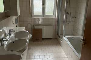 Alltagstauglich wohnen mit 4 Zimmern in Schefflenz – Bahnhofstr. 24, 74850 Schefflenz – Vorschaubild 4
