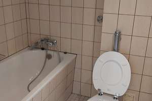 Stilvolle 1,5 Zimmer-Wohnung und großer Küche mit Balkon in Essen, 45326 – Hövelstraße 28, Essen, Deutschland, 45326 Altenessen-Süd, Essen – Vorschaubild 5