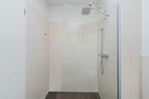 Property thumbnail 24