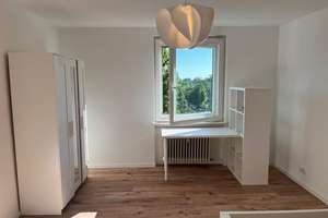 4er WG - Erstbezug nach Renovierung - 550€ bis 700€ Kaltmiete pro Zimmer – Holsteinerstraße 6, 81377 Am Waldfriedhof, München – Vorschaubild 5