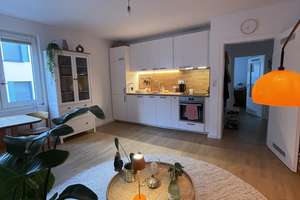 Helle 2-Zimmer-Wohnung im Ursulaviertel