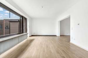 Reiheneckhaus mit 6 Zimmern, Garage und schönem Außenbereich – 28307 Arbergen, Bremen – Vorschaubild 7