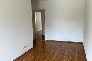 Kapitalanlage – Vermietete 4 Raum Wohnung im 1.OG mit Balkon, EBK sowie Garage in Dresden Oberwartha – Zur Schäferei 4, 1159 Oberwartha, Dresden – Vorschaubild 19