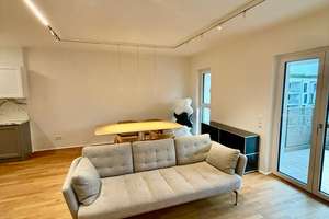 Luxuriöse 2-Zimmer Wohnung im 4. OG mit Balkon in Flingern Nord