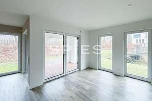 KfW55 / Großzügige 2,5-Zimmer-Wohnung am Küstenkanal