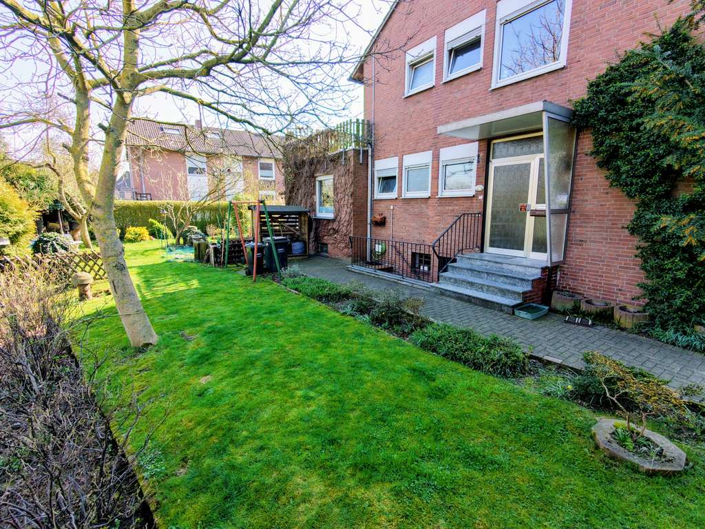 Immobilie in Kalkar - Tolle Erdgeschosswohnung mit Garten und Garage, schön gelegen am Naturteich - Bild 2