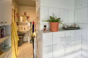 Gestaltungspotenzial: Realisieren Sie selbst Ihr Zuhause nach eigenen Vorstellungen in urbaner Lage – Anhalt-Bitterfeld (Kreis) – Vorschaubild 8