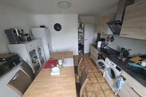 Charmante grosse  Dachgeschosswohnung/ BILK   - Nähe HHU - Zwei Zimmer + Wohnküche – Die vollständige Adresse der Immobilie erhältst du vom Anbieter., 40233 Bilk, Düsseldorf – Vorschaubild 5