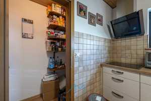 Wörrstadt: Vielseitiges Einfamilienhaus mit Mehrgenerationen-Option & Schwimmbad-Potenzial – Alzey-Worms (Kreis) – Vorschaubild 12
