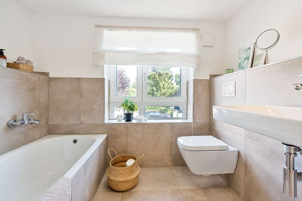 Immobilie in Hoisdorf - Erstbezug: Hochwertige Doppelhaushälfte in zweiter Reihe mit idyllischem Garten - Bild 7