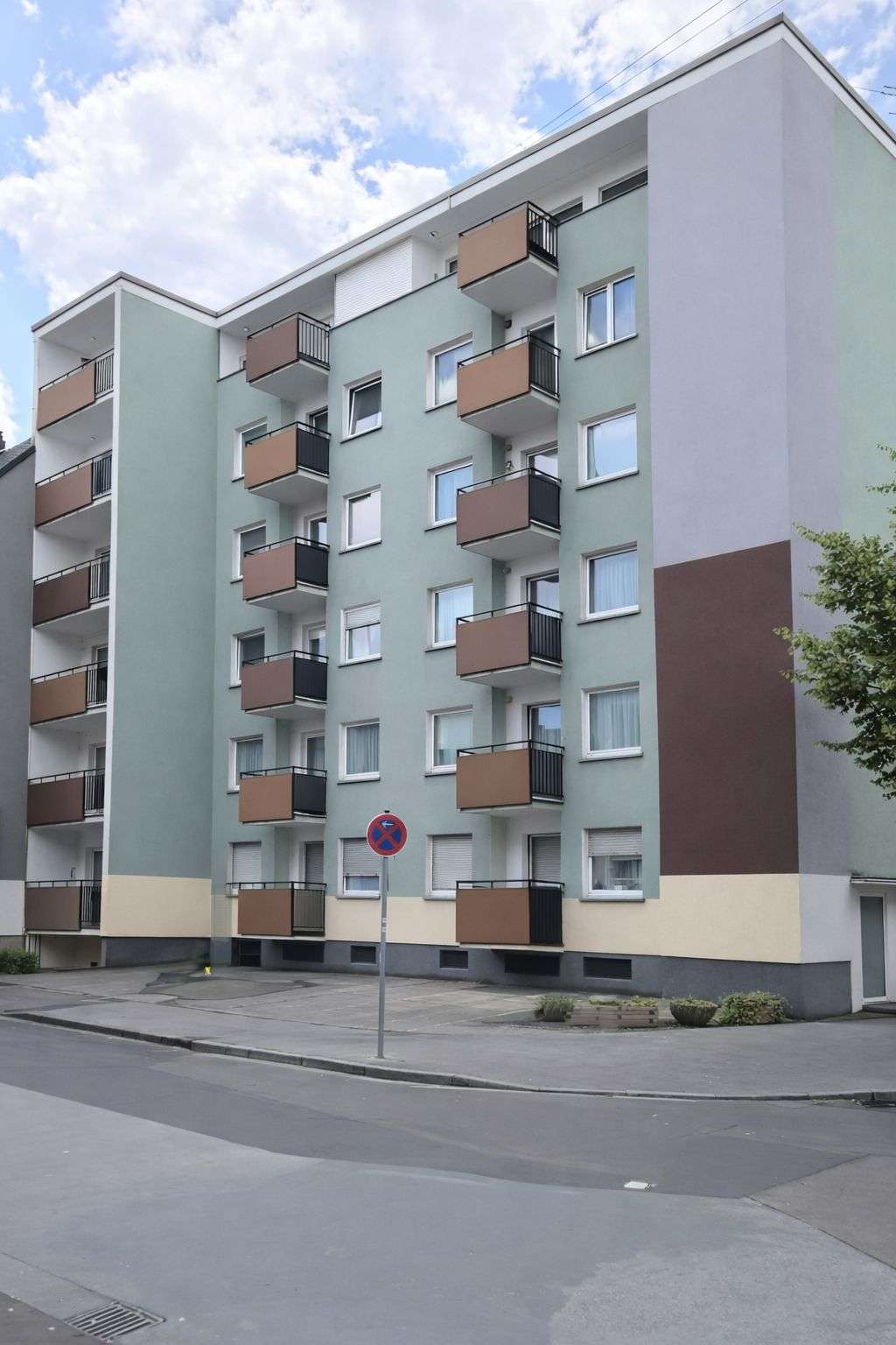 Zentrale 1,5 - Zimmer - Etagenwohnung mit Balkon & Aufzug - Citylage Hanau, Main Kinzig Kreis – Bild 1