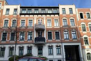 Helle 3-Zimmer-Wohnung- Hochparterre mit Balkon *frisch renoviert*