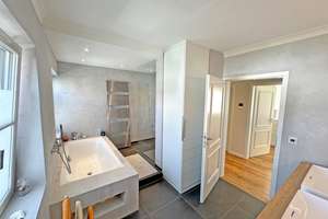 Property thumbnail 25