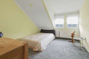 Wohnraum für alle: Großes 7-Zimmer-EFH & 3 Mietwohnungen auf einem Grundstück vereint – Die vollständige Adresse der Immobilie erhältst du vom Anbieter., 16303 Schwedt/Oder – Vorschaubild 13