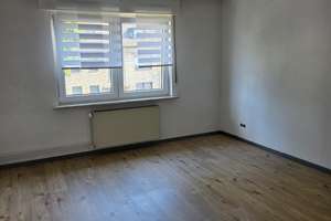 Attraktives Mehrfamilienhaus in Köln-Stammheim - provisionsfrei – Stammheimer Ring 68, 51061 Stammheim, Köln – Vorschaubild 4