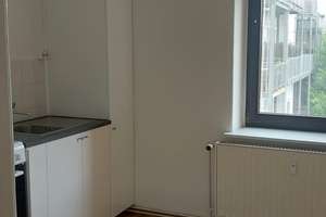 Lebendiges Dresden: 3-Zimmer-Wohnung in der Äußeren Neustadt – Förstereistraße 44, 1099 Äußere Neustadt, Dresden – Vorschaubild 2