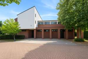 Traumhafte Villa mit modernem Gästehaus, Pool, Kamin & XL-Garage – Design & Luxus auf 1.500 m² – Die vollständige Adresse der Immobilie erhältst du vom Anbieter., 46446 Emmerich am Rhein – Vorschaubild 1