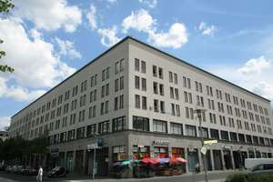 WBS-pflichtiges Familien-Apartment mit Balkon, Wannenbad und Gäste WC - NUR mit WBS! – Janusz-Korczak-Straße 18, 12627 Hellersdorf, Berlin – Vorschaubild 10