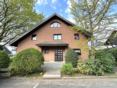 Einfamilienhaus mit integrierter Einliegerwohnung für die große Familie!