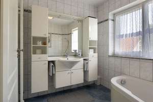Liebevoll gepflegtes Einfamilienhaus – Die vollständige Adresse der Immobilie erhältst du vom Anbieter., 48163 Amelsbüren, Münster – Vorschaubild 19