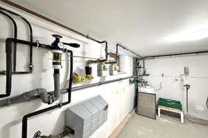 Großzügiges Haus mit 3 bezugsfreien Wohnungen – ideal als Mehrgenerationenhaus. Top Zustand. – Die vollständige Adresse der Immobilie erhältst du vom Anbieter., 13125 Buch, Berlin – Vorschaubild 40