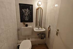 Ruhiges Hof-Idyll an der Schiersteiner Str.: 96m², renoviert, 2 Balkone, Aufzug, TG (Provisionsfrei) – Schiersteiner str. 35a, 65187 Rheingauviertel / Hollerborn, Wiesbaden – Vorschaubild 16