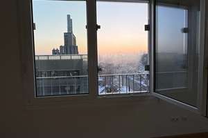 Helle, lichtdurchflutete 3-Zimmer Wohnung mit Tiefgarage