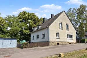 Ein Zuhause mit Platz für Generationen – gepflegtes Zweifamilienhaus mit großem Grundstück in Nittel – Die vollständige Adresse der Immobilie erhältst du vom Anbieter., 54453 Nittel – Vorschaubild 13