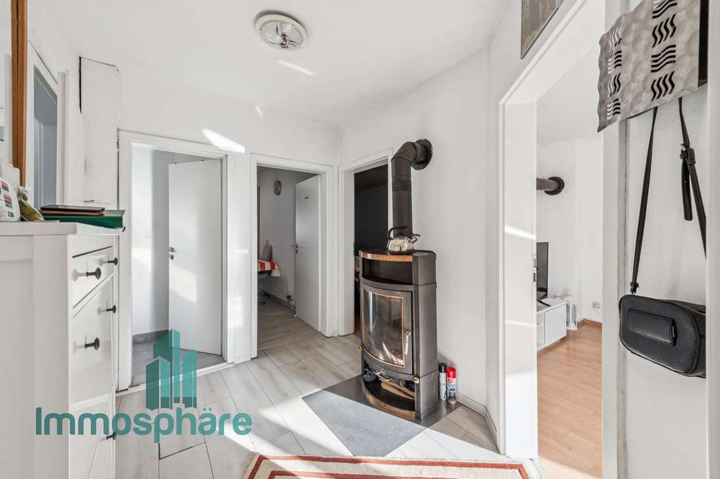 Immobilie in Kreuztal - Mehr als Wohnen: Doppelhaushälfte mit 3 separaten Einheiten - Bild 2