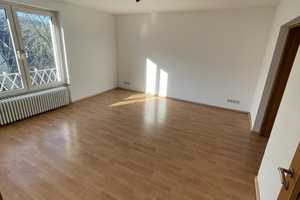 Exklusive 3-Raum-Wohnung mit gehobener Innenausstattung mit Balkon und Einbauküche in Bonn – Hausdorffstraße 233, 53129 Bonn – Vorschaubild 6