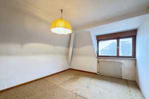 Renovierungsbedürftiges Einfamilienhaus mit Garage in Linnich- Körrenzig – Düren (Kreis) – Vorschaubild 10