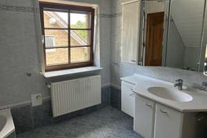 Einfamilienhaus mit 180 m² Wohnfläche in Heimbach – Die vollständige Adresse der Immobilie erhältst du vom Anbieter., 52396 Heimbach – Vorschaubild 28