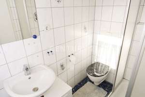 Renovierungsbedürftiges Reihenmittelhaus mit schönem Garten! – Die vollständige Adresse der Immobilie erhältst du vom Anbieter., 48527 Nordhorn – Vorschaubild 7