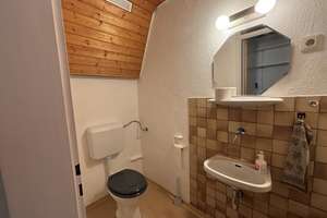 Gemütliche Dachgeschosswohnung mit Blick ins Grüne - sofort verfügbar – 70329 Hedelfingen (Ortsteil), Stuttgart – Vorschaubild 17