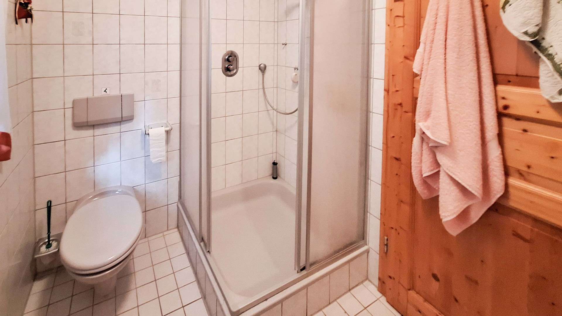 Immobilie in Seck - Individuelles 8 Zimmer Wohnhaus in ruhiger Lage mit Garten für die große Familie! - Bild 4
