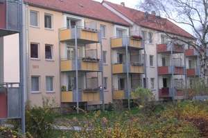 + 3 Zimmer mit Balkon + – Breslauer Str. 10, 38122 Broitzem, Braunschweig – Vorschaubild 1
