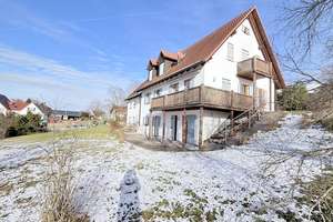 NEU am Markt: Einfamilienhaus mit großem Grund und Doppelgarage in Thierhaupten ab 01.03.2026 – Die vollständige Adresse der Immobilie erhältst du vom Anbieter., 86672 Thierhaupten – Vorschaubild 2