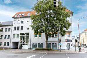 Super Single-Wohnung in Stadtfeld Ost frei!