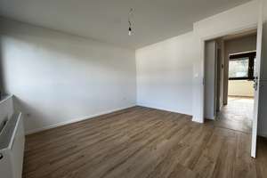 Exklusives Reihenmittelhaus 5 Zimmer in Lohmar Einbauküche + Wärmepumpe + Photovoltaik – Parkstraße 76, 53797 Lohmar – Vorschaubild 6